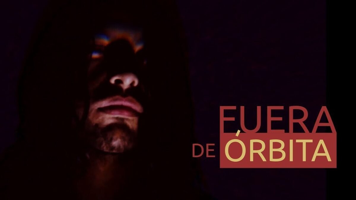 Fuera de Órbita (music video) (video)